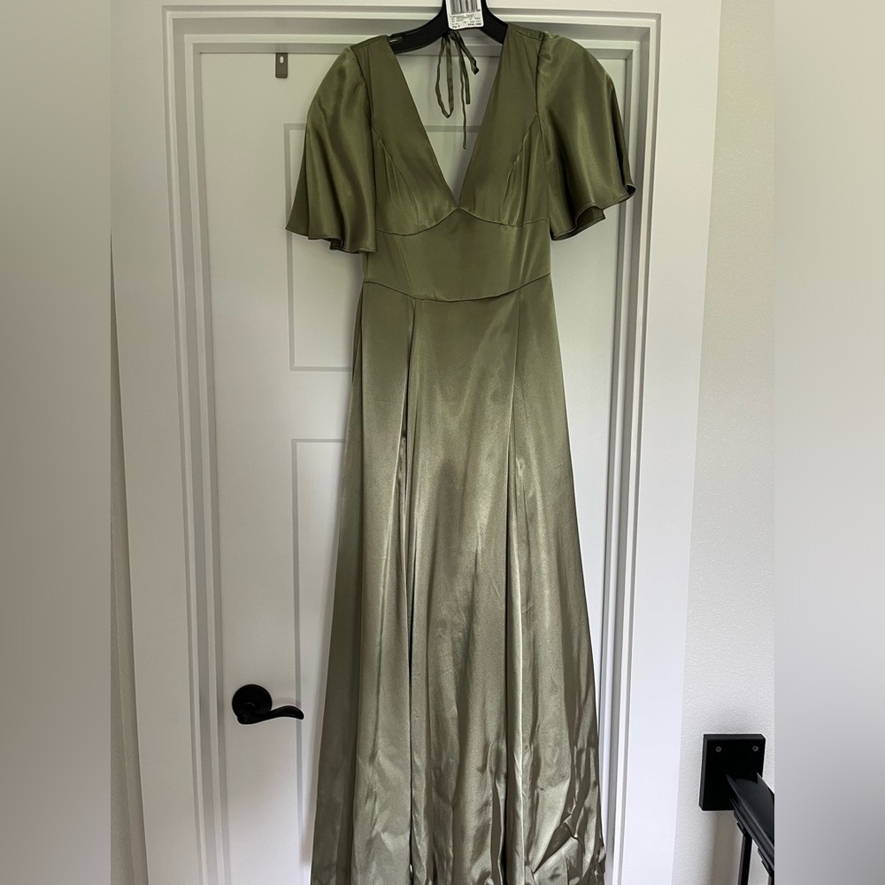 Galina Signature David’s Bridal Bridesmaid Dress Eucalyptus Size 0